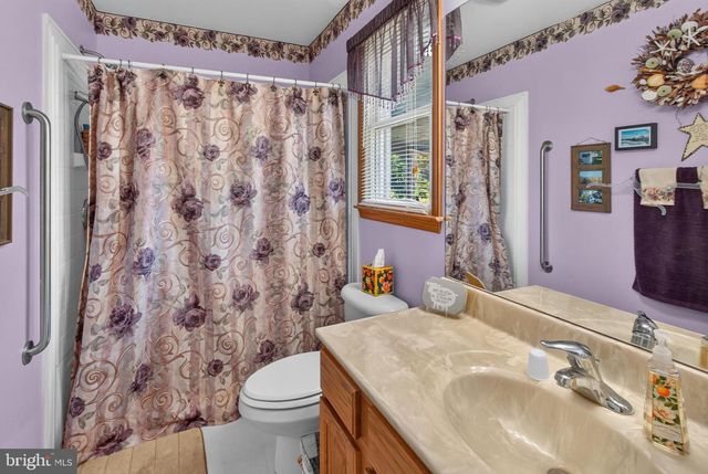 614 FIELDCREST DR, Dover, DE 19904