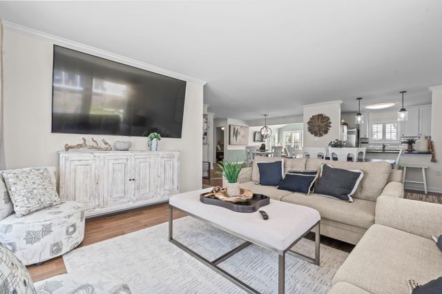 2045 S Waccamaw Dr., Garden City Beach, SC 29576