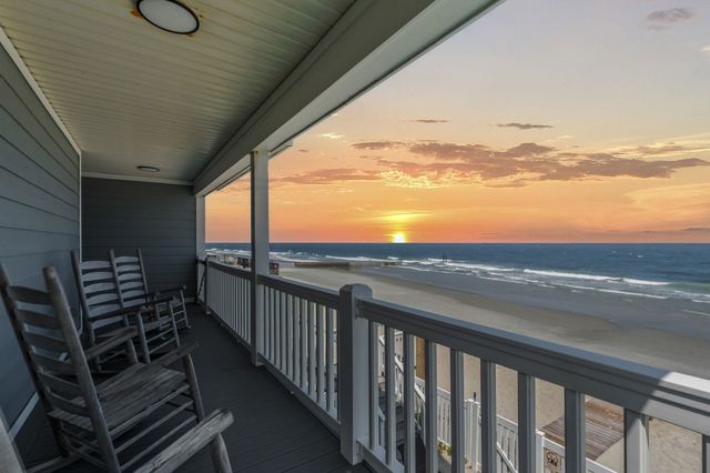 2045 S Waccamaw Dr., Garden City Beach, SC 29576