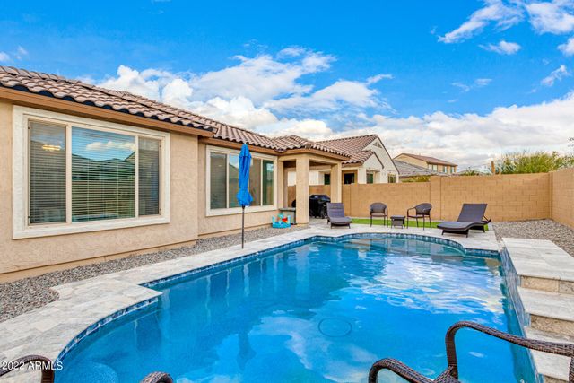 943 W DANISH RED Trail, San Tan Valley, AZ 85143