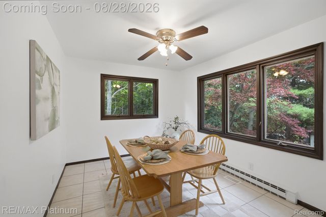 2420 Shagbark, Milford Charter Township, MI 48380