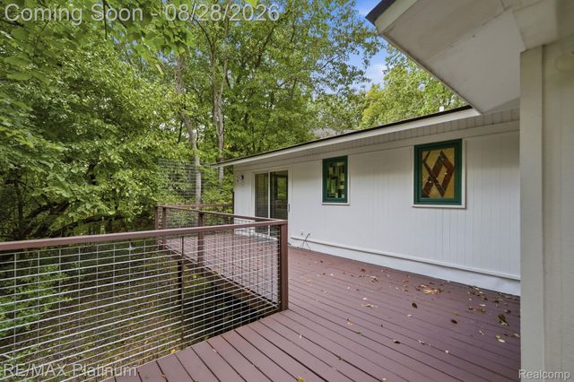 2420 Shagbark, Milford Charter Township, MI 48380