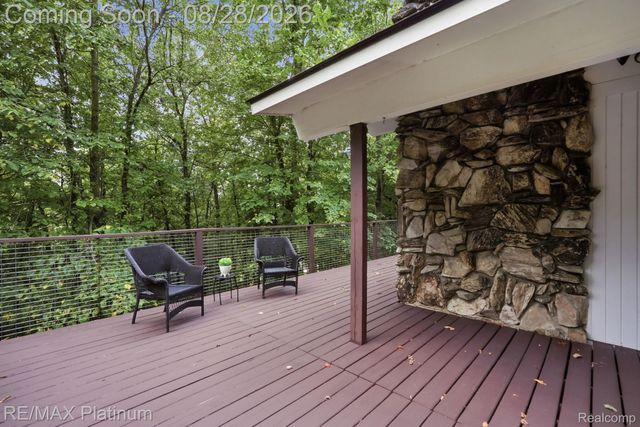 2420 Shagbark, Milford Charter Township, MI 48380