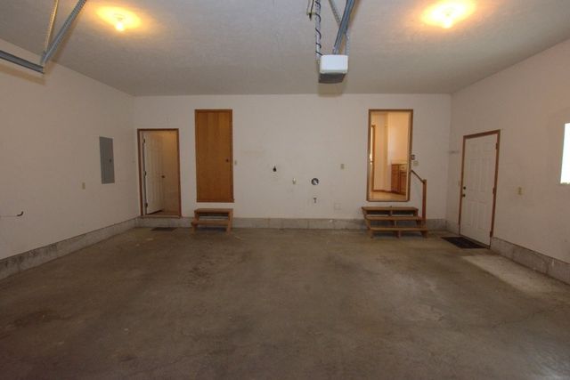 126 Briarbrook Drive, Other Mo, MO 64834