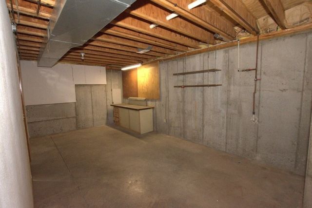 126 Briarbrook Drive, Other Mo, MO 64834