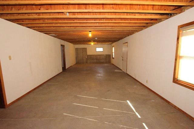 126 Briarbrook Drive, Other Mo, MO 64834