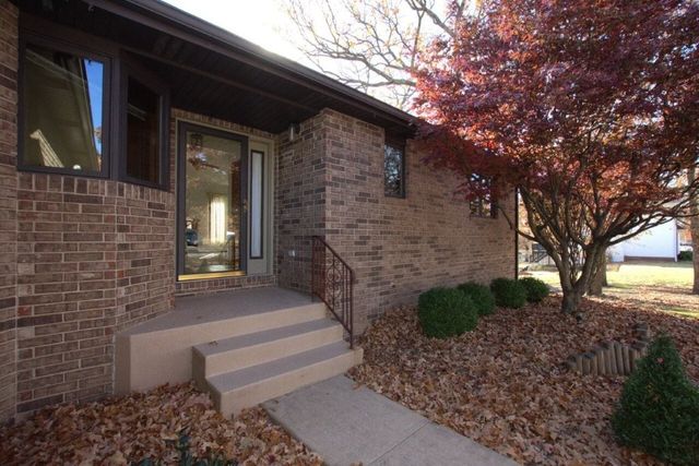 126 Briarbrook Drive, Other Mo, MO 64834