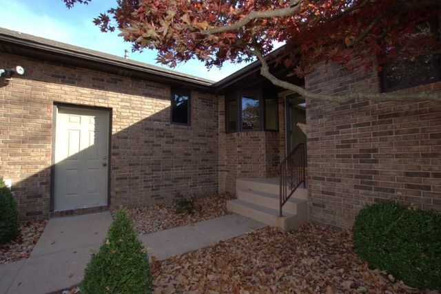 126 Briarbrook Drive, Other Mo, MO 64834