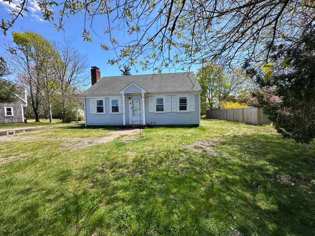 11 Rogers Way, Dennis Port, MA 02639