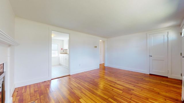 11 Rogers Way, Dennis Port, MA 02639
