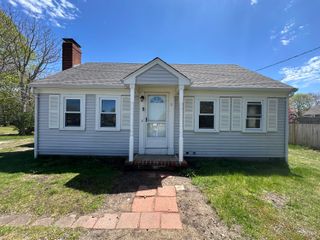 11 Rogers Way, Dennis Port, MA 02639