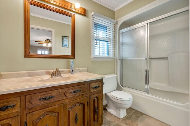 304 County Road 475, Etowah, TN 37331