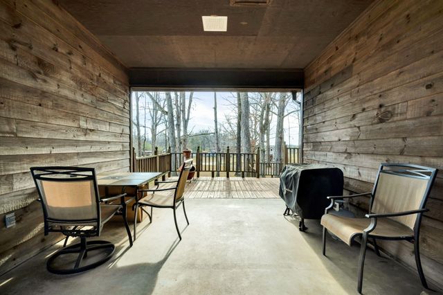 304 County Road 475, Etowah, TN 37331