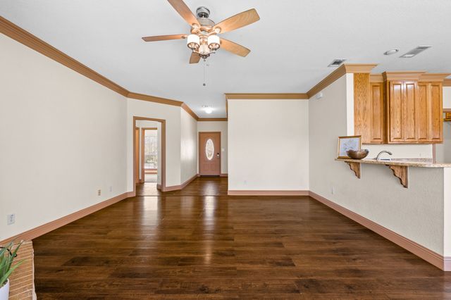 215 N 2nd Street, Princeton, TX 75407