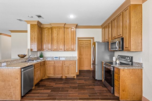 215 N 2nd Street, Princeton, TX 75407