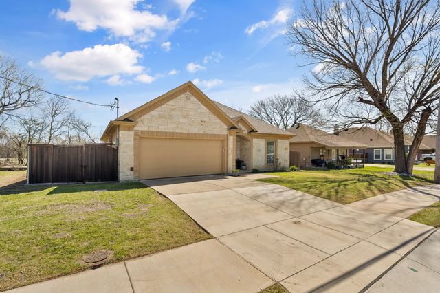 215 N 2nd Street, Princeton, TX 75407