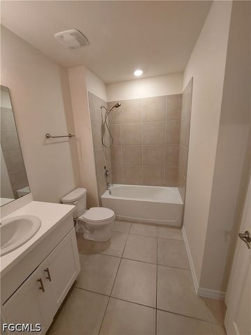 326 SW 24th PL, Cape Coral, FL 33991