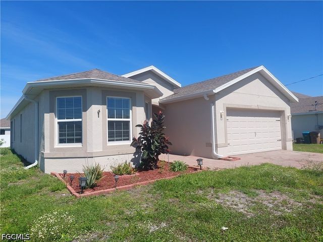 326 SW 24th PL, Cape Coral, FL 33991