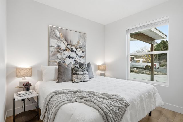 1715 W 26TH Ave, Spokane, WA 99224