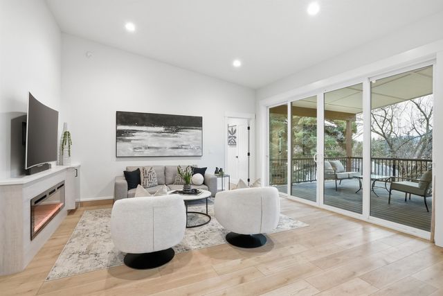 1715 W 26TH Ave, Spokane, WA 99224