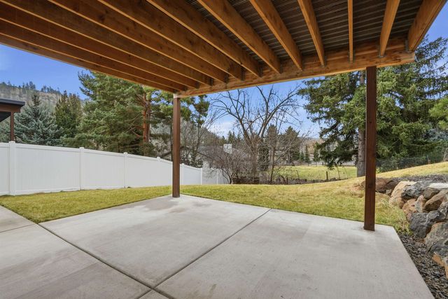 1715 W 26TH Ave, Spokane, WA 99224