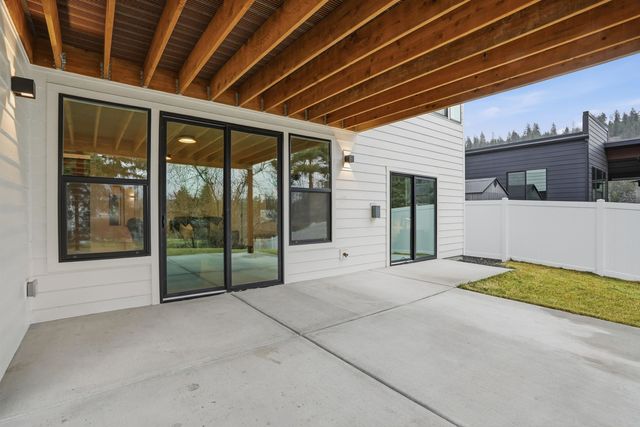 1715 W 26TH Ave, Spokane, WA 99224