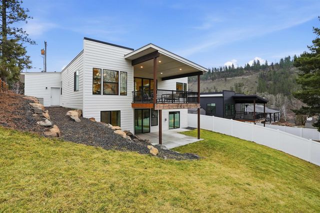 1715 W 26TH Ave, Spokane, WA 99224