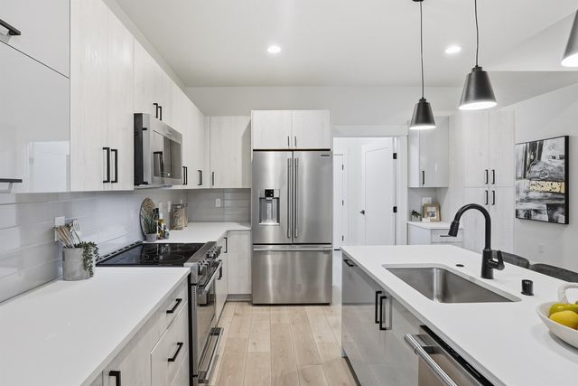 1715 W 26TH Ave, Spokane, WA 99224