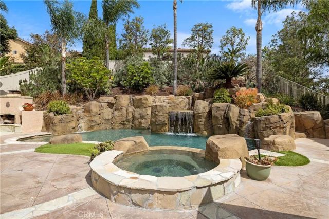 7 Skylark, Aliso Viejo, CA 92656