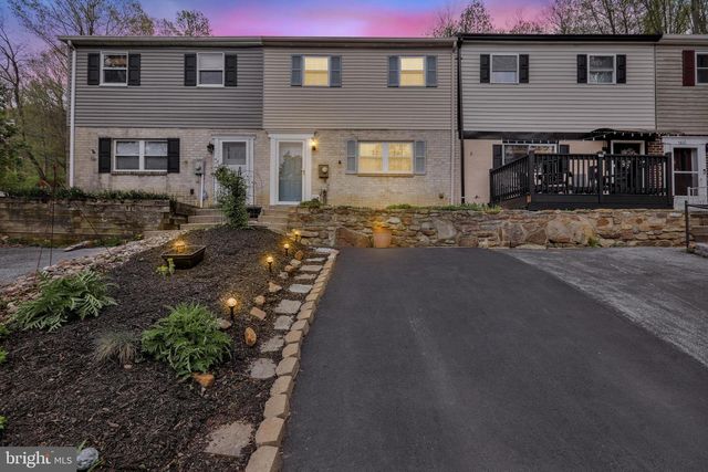 1026 FOX RUN, Reading, PA 19606