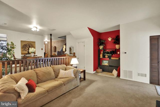 1026 FOX RUN, Reading, PA 19606