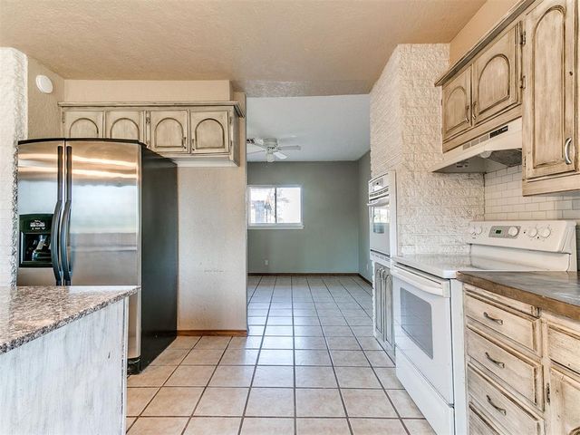 5004 NW Frisco Road, Piedmont, OK 73078