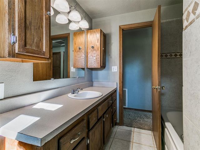 5004 NW Frisco Road, Piedmont, OK 73078