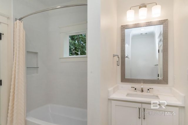 312 Beall Lane, Daphne, AL 36526