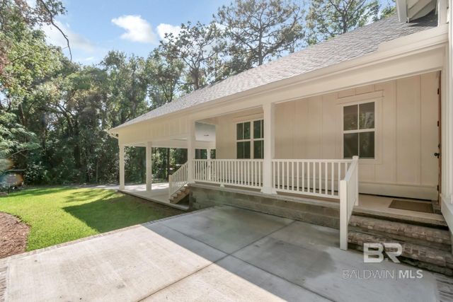 312 Beall Lane, Daphne, AL 36526