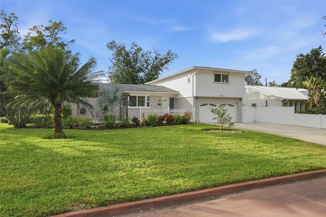 7035 14TH STREET S, St Petersburg, FL 33705