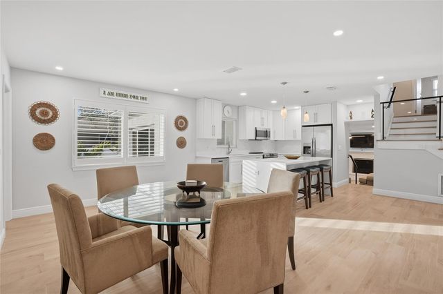 7035 14TH STREET S, St Petersburg, FL 33705