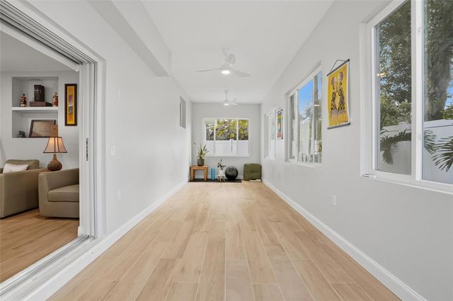 7035 14TH STREET S, St Petersburg, FL 33705