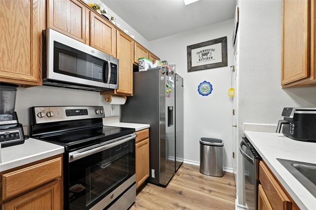 8005 Ederville Circle, Fort Worth, TX 76120