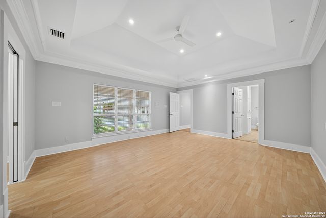 929 Cambridge Oval, San Antonio, TX 78209