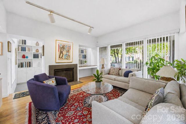 515 N Poplar Street, Charlotte, NC 28202