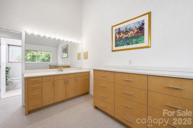515 N Poplar Street, Charlotte, NC 28202