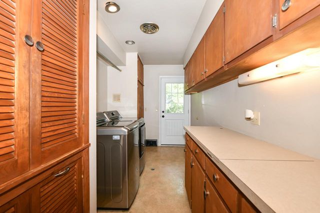 W7478 Pleasant STREET, Delavan, WI 53115