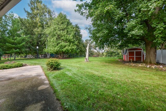 W7478 Pleasant STREET, Delavan, WI 53115