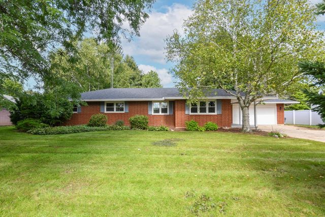 W7478 Pleasant STREET, Delavan, WI 53115