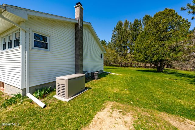 109 County Route 412, Westerlo, NY 12193