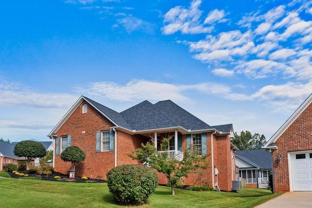 172 Roberts Meadow Loop, Spartanburg, SC 29307