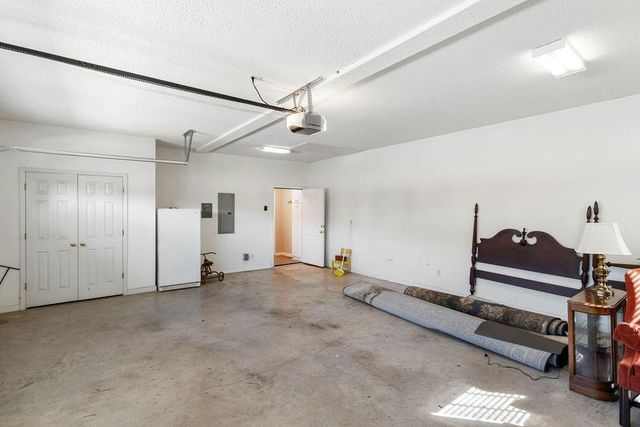 172 Roberts Meadow Loop, Spartanburg, SC 29307