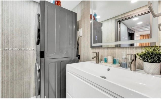 4001 S Ocean Dr 3L, Hollywood, FL 33019