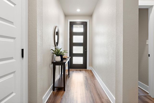 4001 Promontory Point TRL, Georgetown, TX 78626